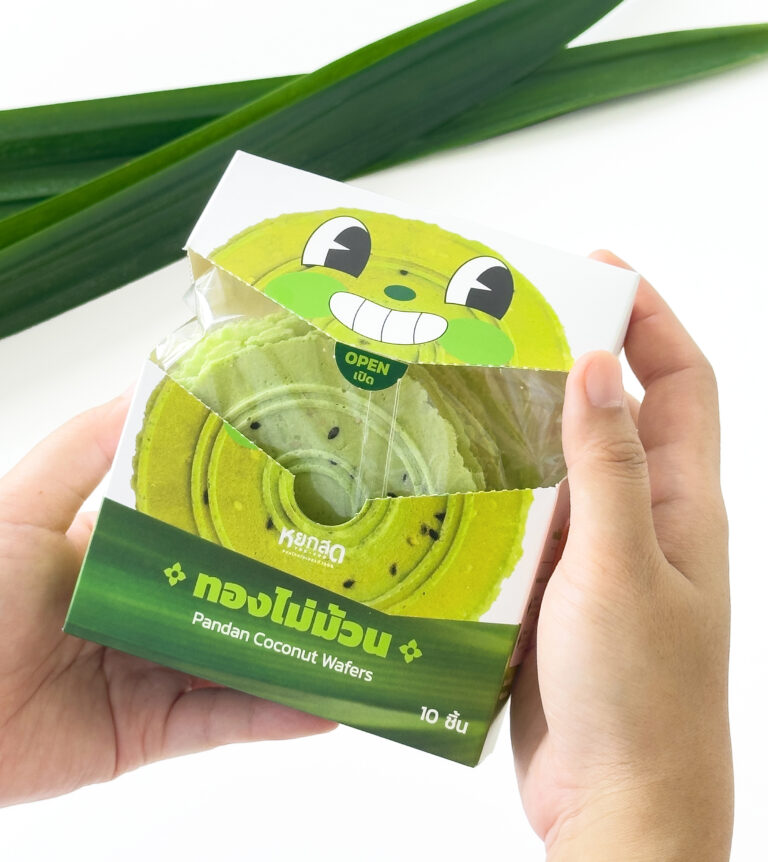 ทองไม่ม้วน (Pandan Coconut Wafer) ขนมไทยใบเตยแท้ หยกสด